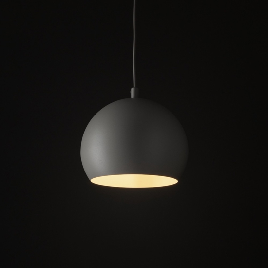 Lampadario per tavolo da cucina beige a cupola